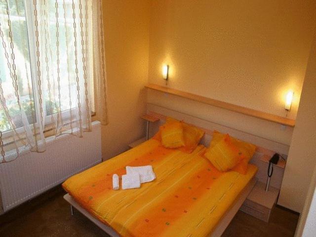 Suri Guesthouse Брашов Экстерьер фото