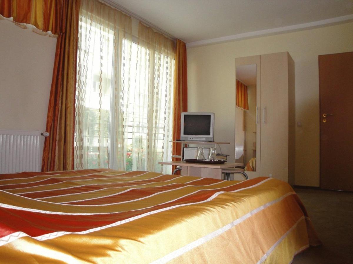Suri Guesthouse Брашов Номер фото